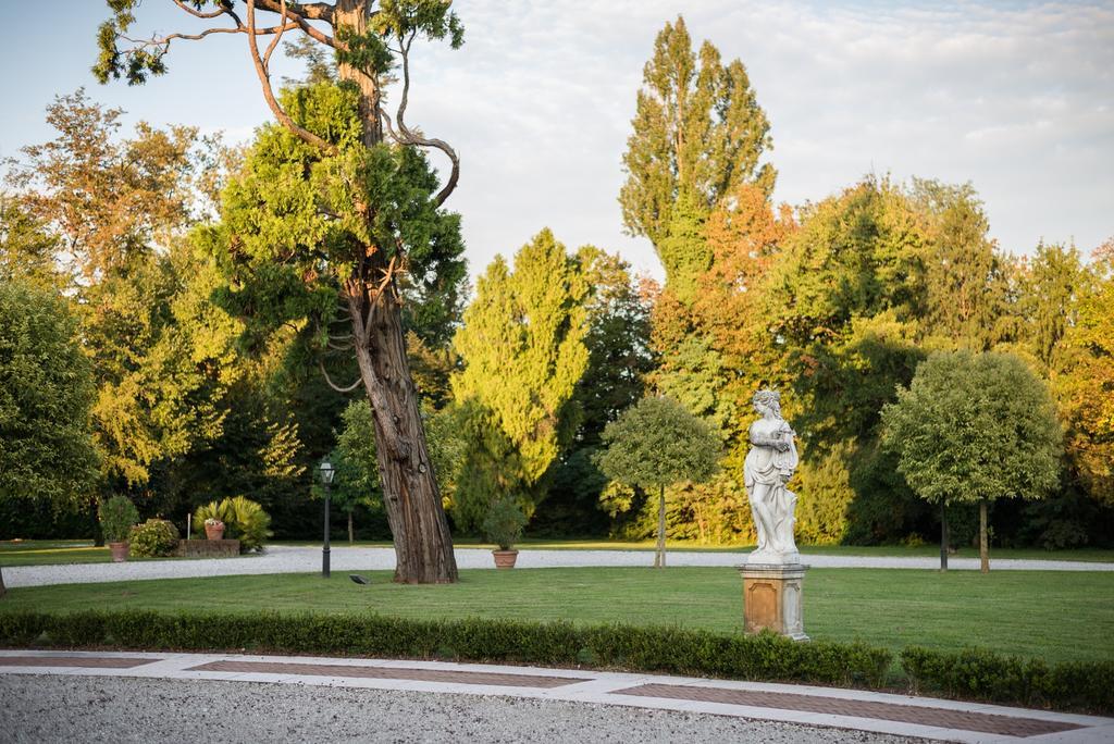 Park Hotel Villa Vicini بريغانزيول المظهر الخارجي الصورة