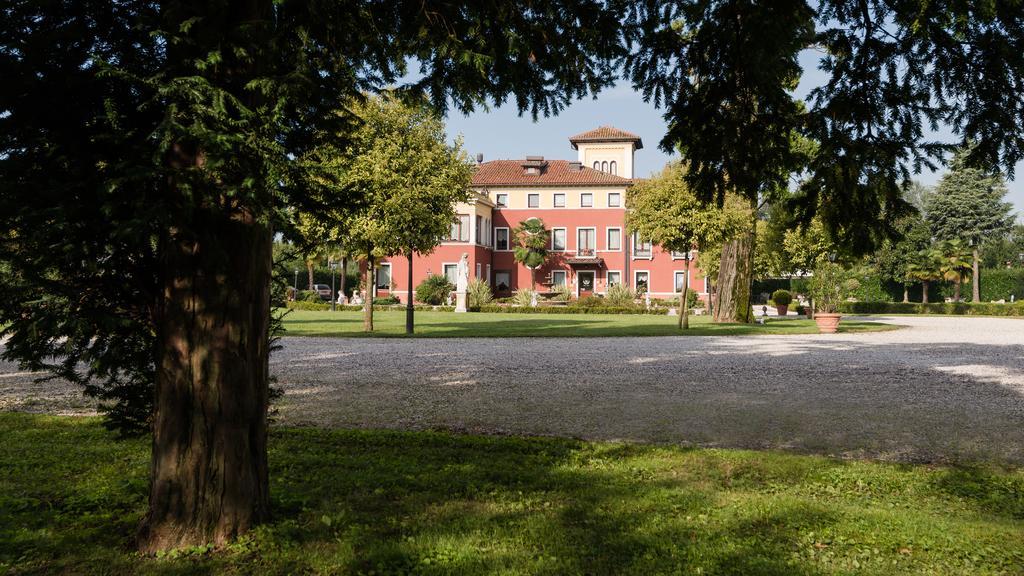 بريغانزيول Park Hotel Villa Vicini المظهر الخارجي الصورة